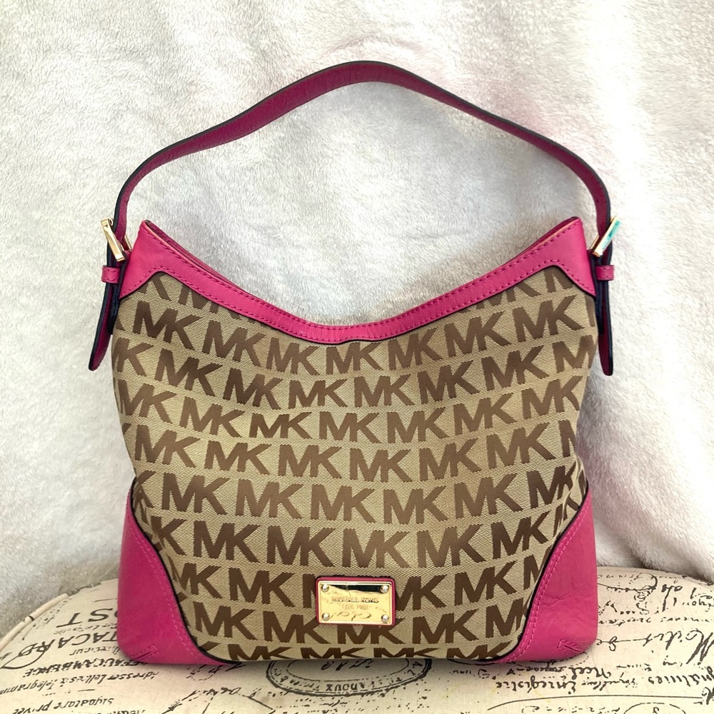 Michael Kors classic Hobo in pink& Canvas